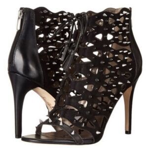Sam Edelman Allison Spike Hollow Black Heels 6